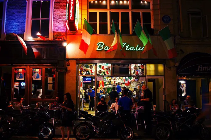 Bar Italia