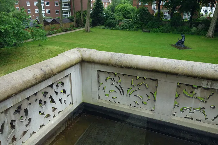 Leighton House